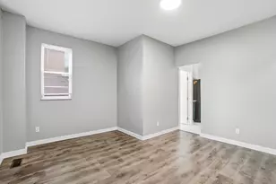 160 E Race St, Mechanicsburg, OH 43044 - Photo 7