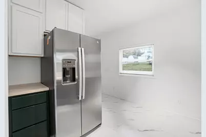 160 E Race Street, Mechanicsburg, OH 43044 - Photo 11