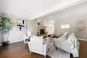 5382 Kirkwood Dr, Grove City, OH 43123 - Photo 5