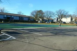 4692 Charecote Ln, Columbus, OH 43220 - Photo 27