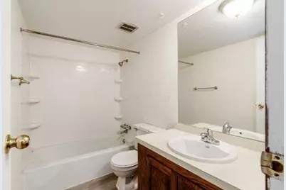 4692 Charecote Lane #E, Columbus, OH 43220 - Photo 21