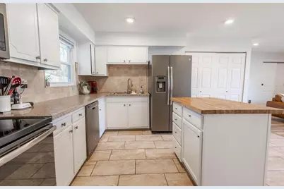 595 Deerwood Avenue E, Columbus, OH 43230 - Photo 21