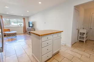 595 Deerwood Ave E, Columbus, OH 43230 - Photo 17