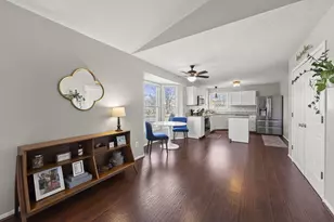 1157 Onaway Ct, Columbus, OH 43228 - Photo 11