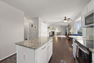 1157 Onaway Court, Columbus, OH 43228 - Photo 5