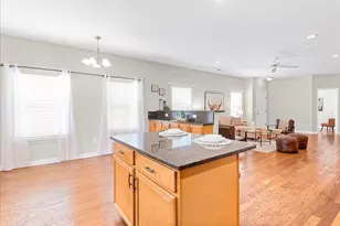 5791 Burke Cir, New Albany, OH 43054 - Photo 13