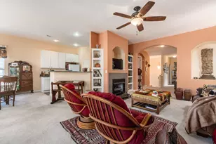 1426 Carylake Cir, Columbus, OH 43240 - Photo 7