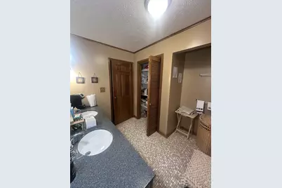 2695 Ash Meadows Boulevard, Zanesville, OH 43701 - Photo 25