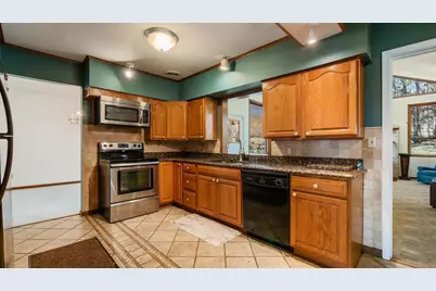 2695 Ash Meadows Boulevard, Zanesville, OH 43701 - Photo 19