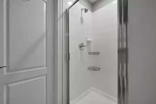 3963 Dinon Dr, Columbus, OH 43221 - Photo 23