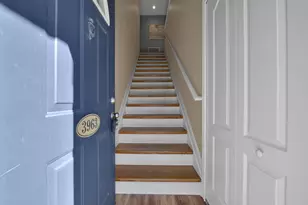 3963 Dinon Dr, Columbus, OH 43221 - Photo 5