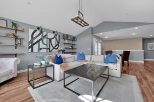 3963 Dinon Dr, Columbus, OH 43221 - Photo 9