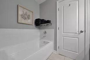 3963 Dinon Dr, Columbus, OH 43221 - Photo 17