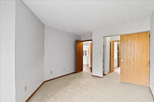 6418 Reflections Dr, Dublin, OH 43017 - Photo 19