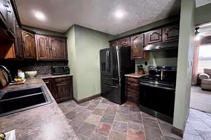 1454 Erwin Rd, Jackson, OH 45640 - Photo 13