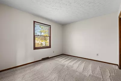 1096 Woodman Drive, Columbus, OH 43085 - Photo 41