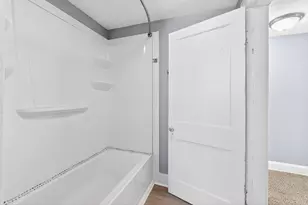 3288 E 5th Ave, Columbus, OH 43219 - Photo 33