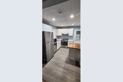 2459 NE Meredith Drive NE, Columbus, OH 43219 - Photo 9