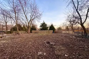 3271 Dover Rd, Columbus, OH 43204 - Photo 7