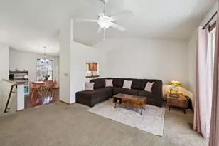 2535 Bridlewood Ct, Obetz, OH 43207 - Photo 7