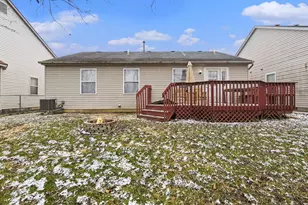 793 Crevis Ln, Columbus, OH 43228 - Photo 15