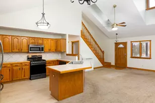 7641 Kinney Rd, Mount Vernon, OH 43050 - Photo 5