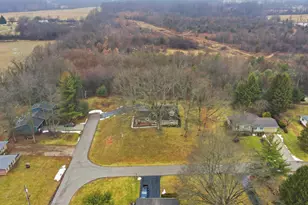 658 Knoll Dr, Granville, OH 43023 - Photo 5