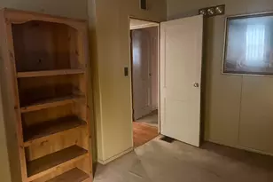 891 S Hampton Rd, Columbus, OH 43227 - Photo 5