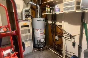 891 S Hampton Rd, Columbus, OH 43227 - Photo 9