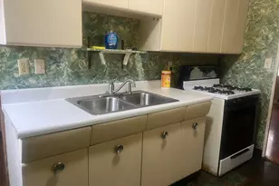 891 S Hampton Rd, Columbus, OH 43227 - Photo 7