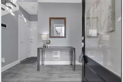 58 E Hubbard Avenue #C, Columbus, OH 43215 - Photo 3