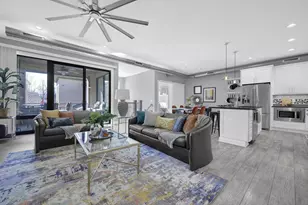 58 E Hubbard Ave, Columbus, OH 43215 - Photo 5