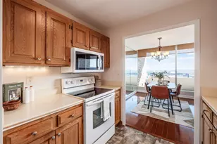 1000 Urlin Ave, Columbus, OH 43212 - Photo 21