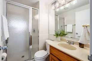 1000 Urlin Ave, Columbus, OH 43212 - Photo 35