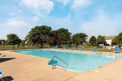 4215 Bowman Meadow Drive #14, Canal Winchester, OH 43110 - Photo 3