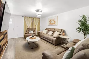 395 Amesbury Dr, Columbus, OH 43230 - Photo 5