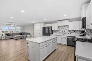 2592 McClouds Square, Marysville, OH 43040 - Photo 5