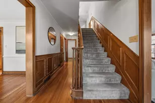 2731 E Broad St, Columbus, OH 43209 - Photo 33