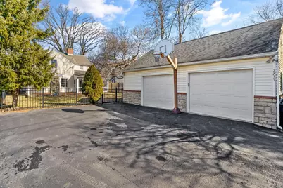 2731 E Broad Street, Columbus, OH 43209 - Photo 65