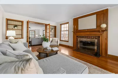 2731 E Broad Street, Columbus, OH 43209 - Photo 5