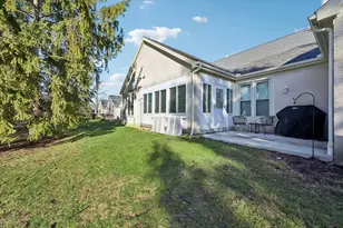 2521 Vi-Lilly Cir E, Grove City, OH 43123 - Photo 37