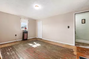 136 Hull St, Crooksville, OH 43731 - Photo 23