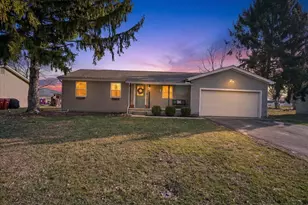 242 Jacqueline Dr, London, OH 43140 - Photo 3