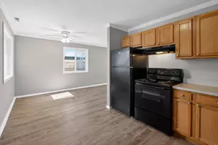 1657 Eastbrook Dr S, Columbus, OH 43223 - Photo 11