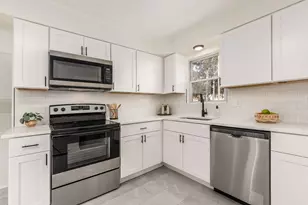 3390 Norwalk Rd, Columbus, OH 43207 - Photo 15