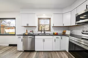 1423 Cottingham Ct E, Columbus, OH 43209 - Photo 19