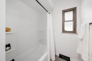 1423 Cottingham Ct E, Columbus, OH 43209 - Photo 37