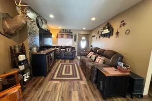 15 W Postal Ave, Newark, OH 43055 - Photo 5