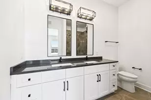 270 Dickenson St, Columbus, OH 43215 - Photo 21