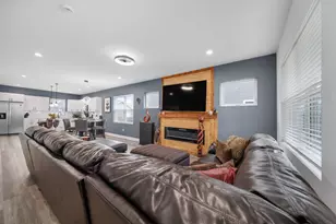 1223 Berkeley Rd, Columbus, OH 43206 - Photo 3